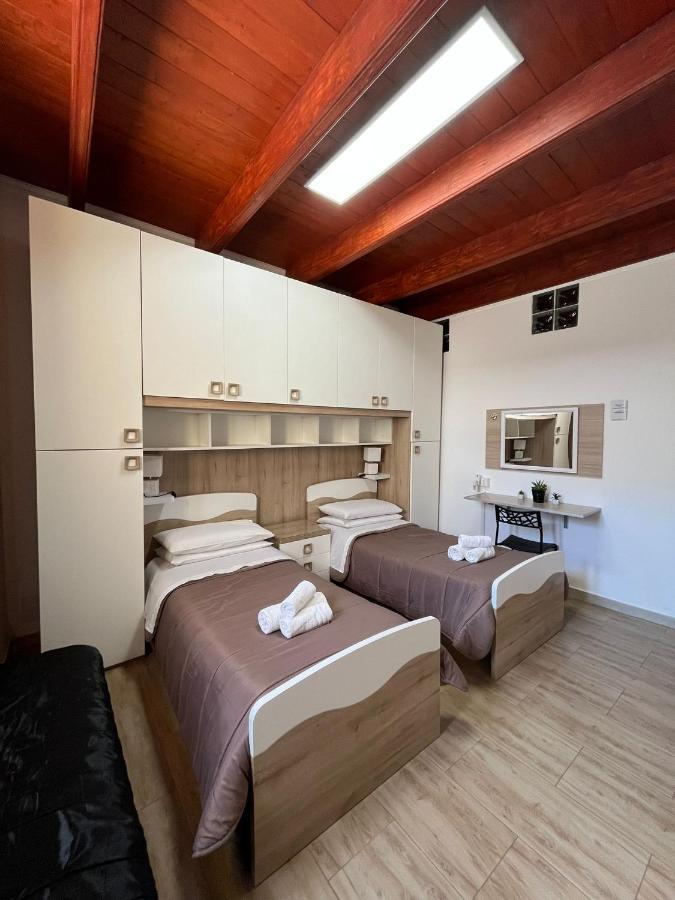 Affittacamere Vicino Al Porto Porto Torres Exterior photo